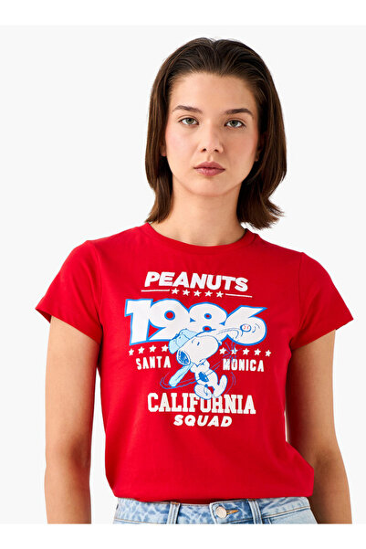 SP Characters Peanuts Snoopy Print Crew Neck T-shirt with Short Sleeves