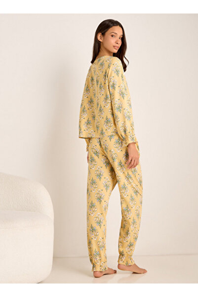 FAV Floral Print Long Sleeves Top and Pyjama Set