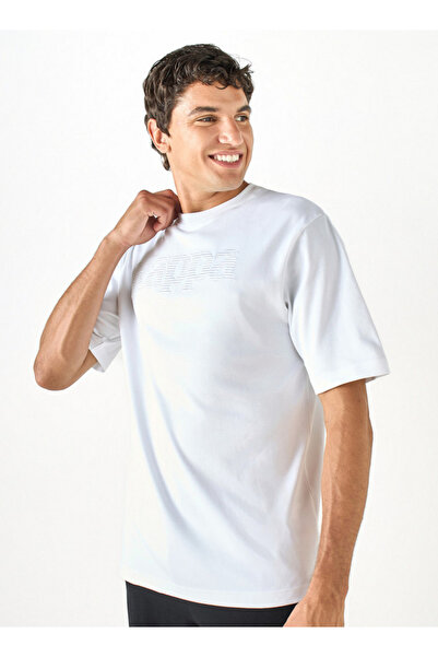 Kappa Logo Textured T-shirt with Crew Neck and Short Sleeves