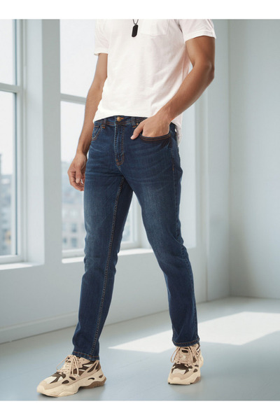 Lee Cooper Slim Fit Plain Mid Waist Jeans with Pocket Detail