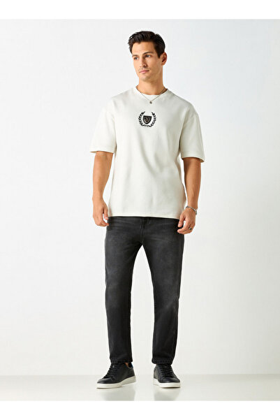 Emperor Applique Detail T-shirt With Short Sleeves