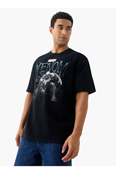 SP Characters تي شيرت بطبعة فينوم بياقة دائرية وأكمام قصيرة