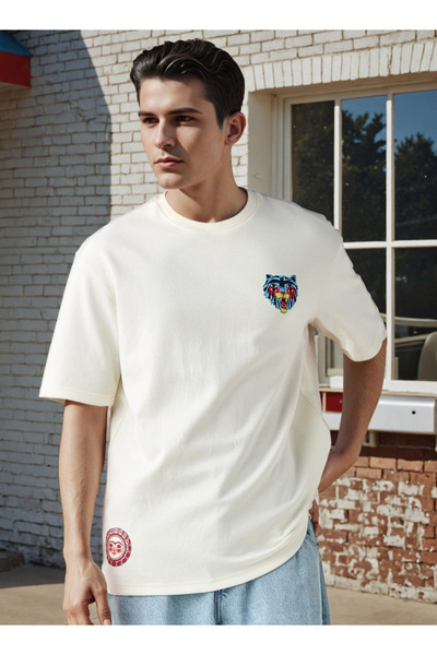 SP Characters Ricardo Cavolo Print Crew Neck T-shirt