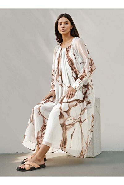 Iconic فستان ميدي بطبعة رخامية مع جيوب