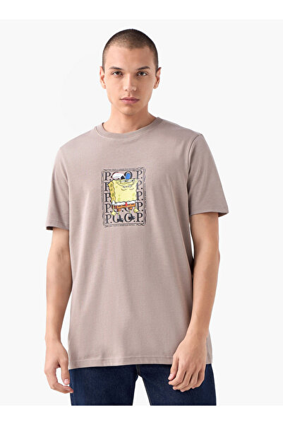 FAV تي شيرت بطبعة سبونج بوب مع رقبة دائرية