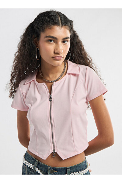 FAV Collared Neck Zip Detail Crop Top