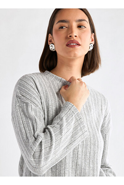 FAV Ribbed High Neck Sweater with Long Sleeves