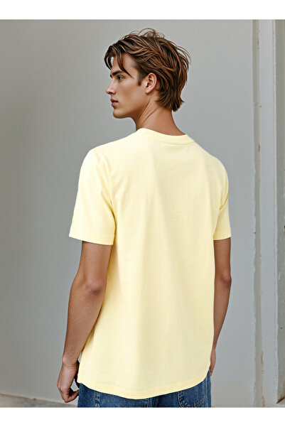 FAV One Piece Print T-shirt