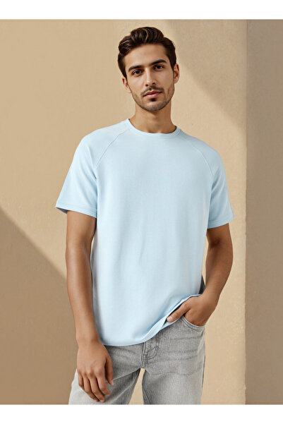 FAV Textured Raglan Sleeves T-shirt