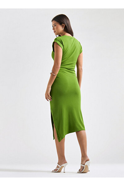 FAV Bodycon Midi Dress with Round Neck and Extended Sleeves