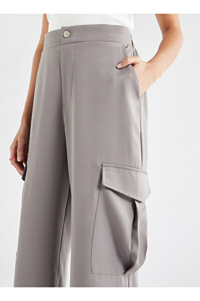 FAV Relaxed Fit Pants with Pockets