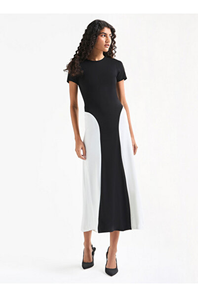 FAV Colourblock A-line Midi Dress With Round Neck And Short Sleeves