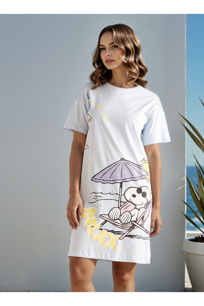 FAV فستان نوم بطبعة سنوبي