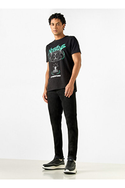 Lee Cooper Skinny Fit Mid-rise Jeans With Pockets