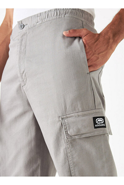 ECKO Unltd Solid Cargo Pants With Pockets
