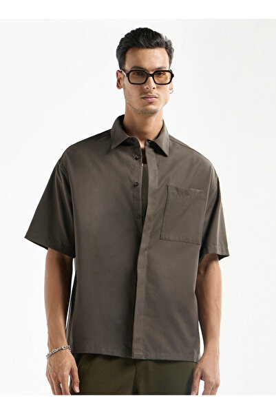 FAV Regular Fit Shirt with Collar and Short Sleeves