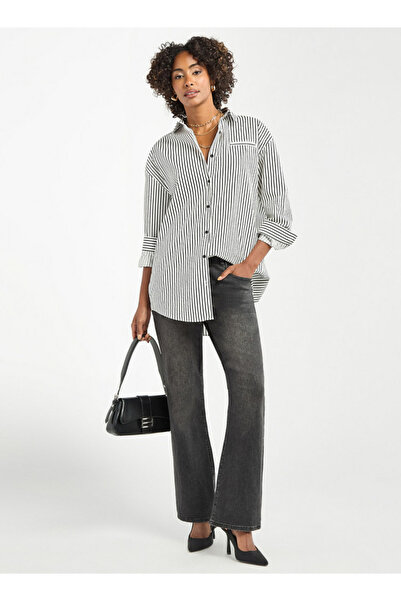 FAV Solid Flared Leg Jeans With Pockets