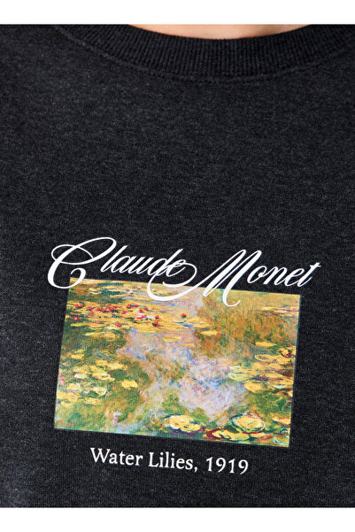 SP Characters Chr L Crewneck Embellished Sweatshirt