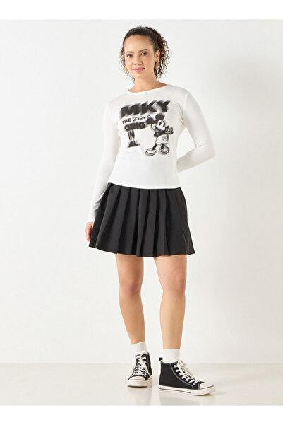 SP Characters تي شيرت بطبعة ميكي ماوس وأكمام طويلة