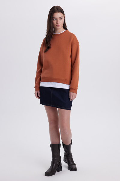 Tudors Women's Oversized Wide Cut Cotton Crew Neck Tile Sweatshirt