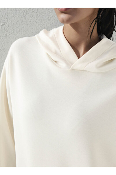 FAV Soft Touch Hoodie with Wide Hem