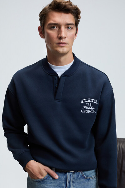 GRIMELANGE JETHRO Чоловічий бомбер з коміром-стійкою, ґудзиками та вишивкою на грудях, вільний крій, темно-синій світшот