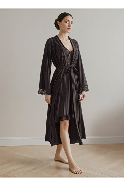 FAV فستان سهرة زفاف غير متماثل مع روب ولوحة دانتيل