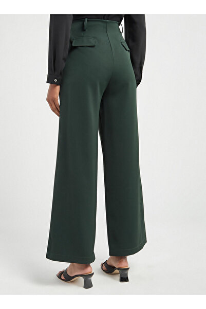 FAV Solid Wide Leg Pants With Pockets