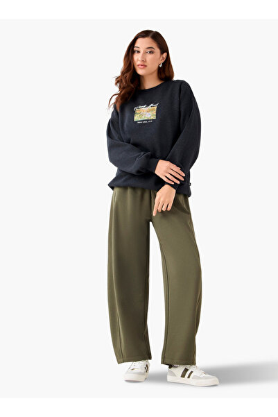 SP Characters Chr L Crewneck Embellished Sweatshirt