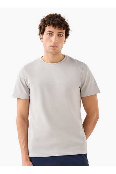 Iconic تي شيرت منقوش بالفشار