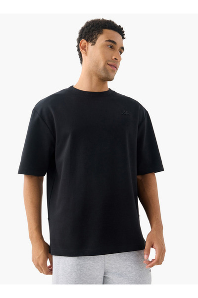 Kappa تي شيرت Kappa مطرز بشعار Kappa بأكمام قصيرة ورقبة دائرية