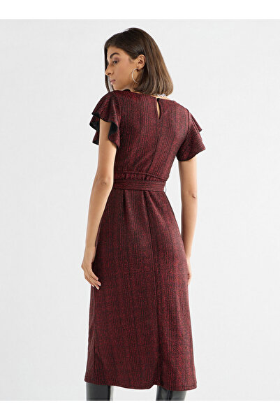FAV Textured Midi Dress With Flutter Sleeves And Tie-up Belt