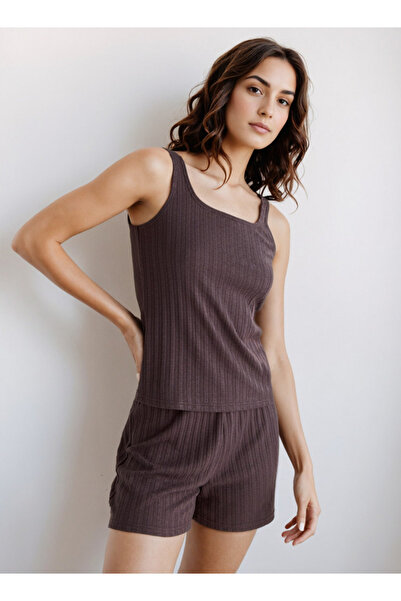 FAV طقم بيجامة قصير بلوزة بلا أكمام وشورت