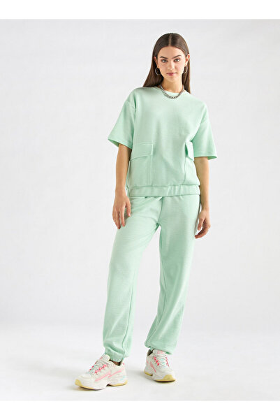 FAV Textured Pocket Detail T-shirt And Joggers Set