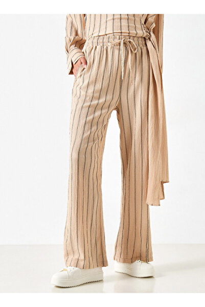 FAV Striped Pants with Drawstring Closure and Pockets