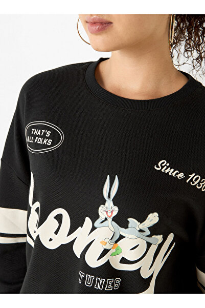 SP Characters Looney Tunes Print Sweatshirt With Long Sleeves