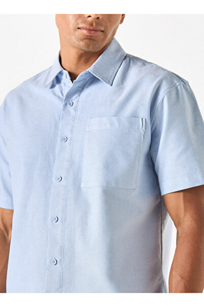 Iconic Solid Shirt With Short Sleeves And Pocket