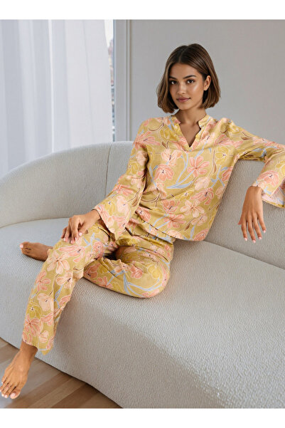 FAV طقم بيجامة بطبعة زهور