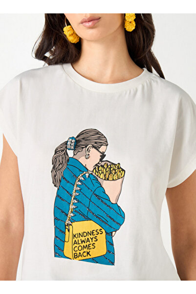 FAV Printed Crew Neck T-shirt with Extended Sleeves