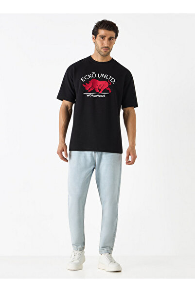 ECKO Logo Detail Crew Neck T-shirt With Short Sleeves