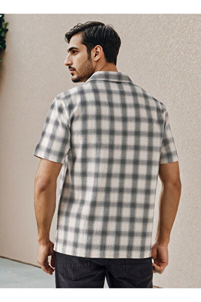 FAV Regular Fit Checked Seersucker Resort Shirt