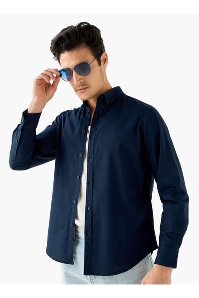 FAV قميص بقصّة عادية وأكمام طويلة