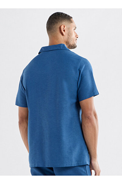 FAV Shirt with Short Sleeves