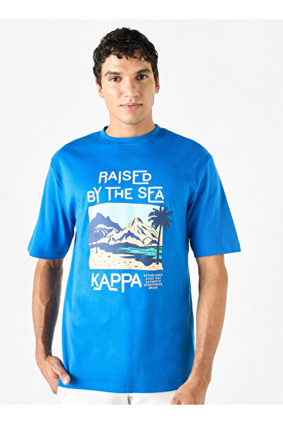 Kappa تي شيرت بطبعة جرافيكية مع رقبة دائرية وأكمام قصيرة