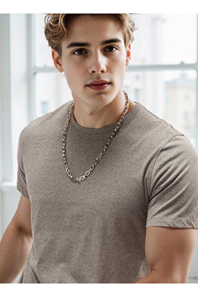 FAV Plain Regular Fit T-shirt with Crew Neck and Short Sleeves