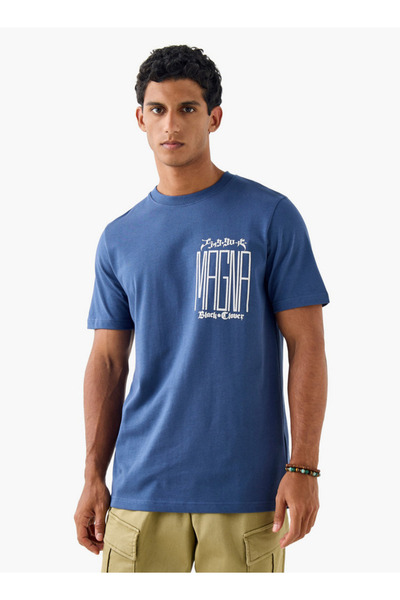 FAV Black Clover Print T-shirt with Crew Neck and Short Sleeves