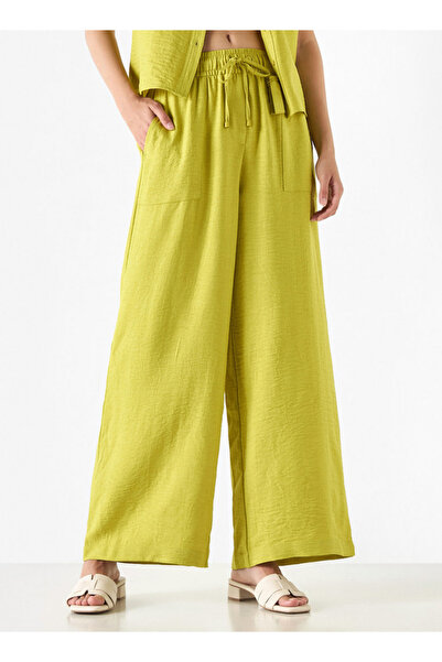 FAV Textured Wide Leg Pants with Drawstring Closure and Pockets