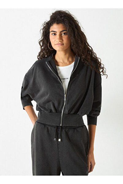 Lee Cooper Solid Sweatshirt With Zip Closure And Long Sleeves