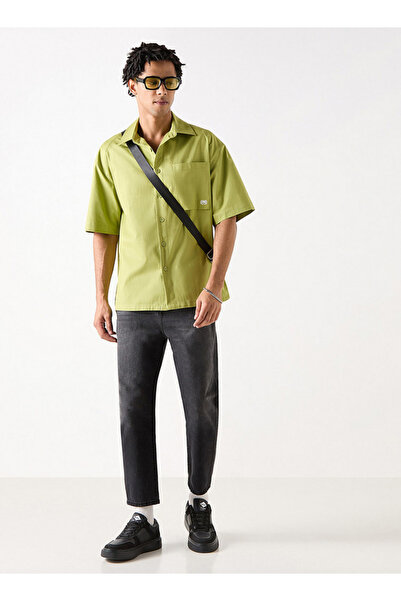 ECKO Relaxed Fit Shirt With Pocket And Short Sleeves