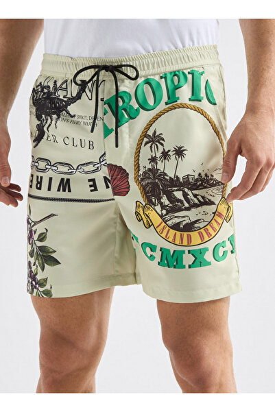 FAV Palm Tree Print Shorts With Drawstring Closure And Pockets